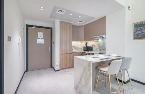 Al Barsha Apartment | Cozy Studio Apartment Near Miracle Garden