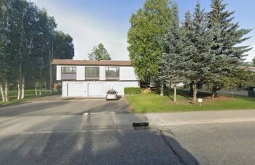 Russian Jack Park Apartment | Cozy studio apartment near JBER!