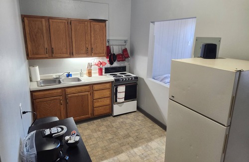 South Range Apartment | Cozy Studio Apt Near MTU, Houghton & Keweenaw, Full Amenities & Trail Access