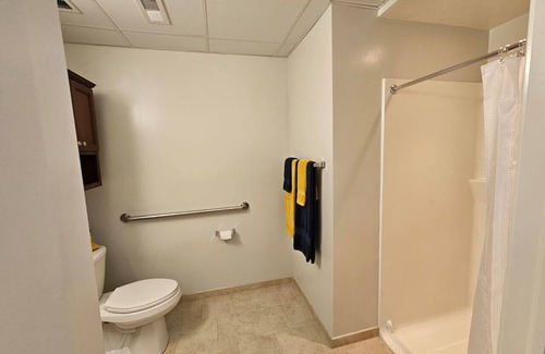 Champaign Apartment | Cozy Studio at the Historic Inman - 205