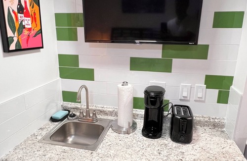 Orlando Apartment | Cozy studio close to Orlando Airport with AC, WiFi