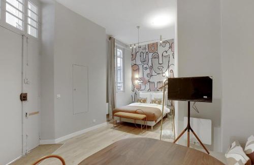 Odeon Apartment | Cozy Studio Coeur du 6ème - Close to Luxembourg