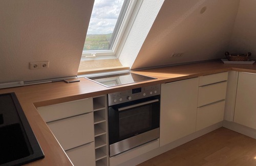 Freyburg Apartment | Cozy Studio For Two in Freyburg with an amazing view over the vineyards