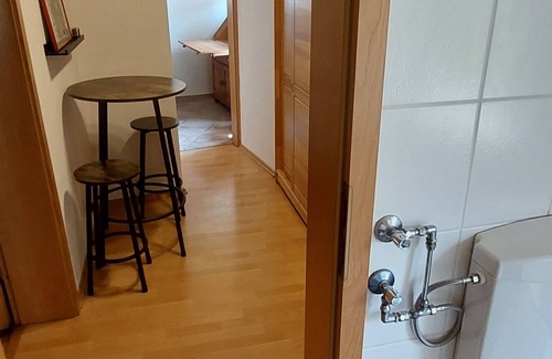 Ediger Apartment | Cozy studio in a preferred location