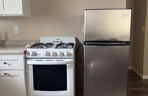 Winnetka Apartment | Cozy studio in amazing Los Angeles with WiFi, AC, full equip !