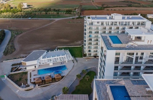 Ghaziveran Apartment | Cozy studio in Aphrodite Park Residence