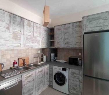 Apollonas Apartment | Cozy Studio in Beautiful Apollonas Beach Naxos