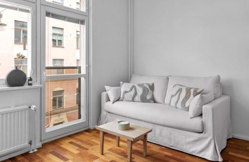 Ullanlinna Apartment | Cozy Studio in Elegant Ullanlinna