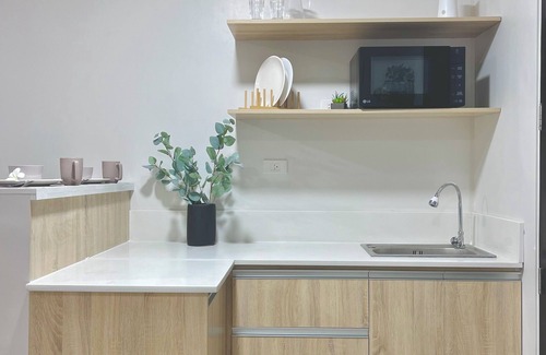 Basak Apartment | Cozy Studio in Plumera - Near Mactan Cebu Airport, Lapu-Lapu City
