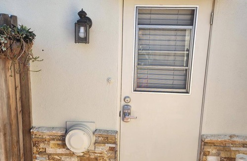 Goleta Apartment | Cozy studio in peaceful Goleta, 10 minute drive from Downtown Santa Barbara