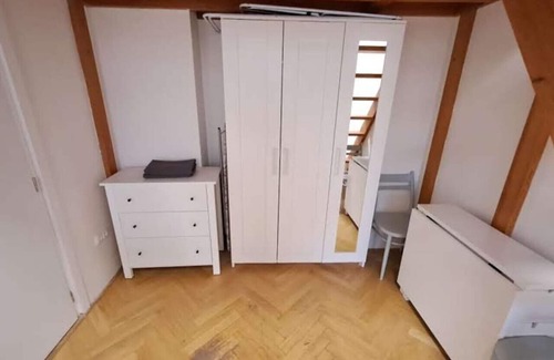 Vrsovice Apartment | Cozy studio in Prague´s favorite neighborhood