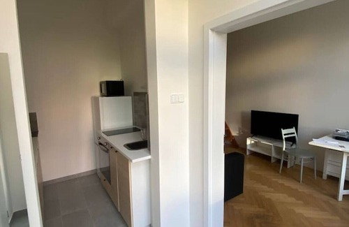 Vrsovice Apartment | Cozy studio in Prague´s favorite neighborhood