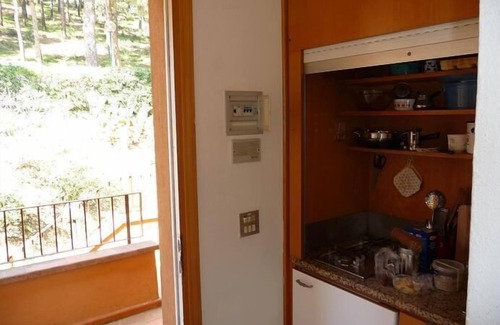 Capo D'arco Apartment | Cozy studio in the countryside, with balcony, sea view.