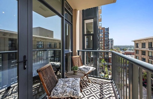 Gaslamp Quarter Apartment | Cozy Studio in the Gaslamp