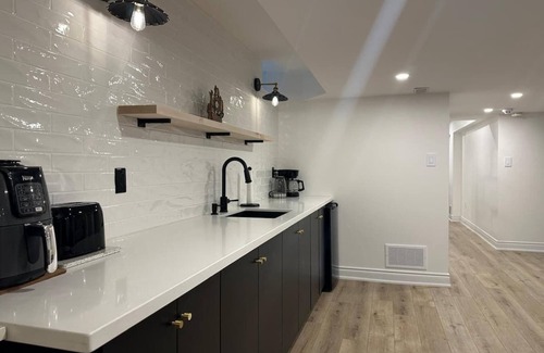 Oakville Apartment | Cozy studio in wonderful Oakville