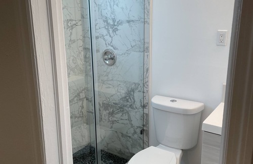 Wynwood Art District Apartment | Cozy Studio in Wynwood with private entrance & private bathroom