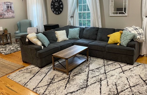 Tolland Apartment | Cozy Studio Loft