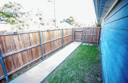 Fort Worth House | Cozy Studio Min to JPS, Medical City, Historic District, Zoo, Water Gardens