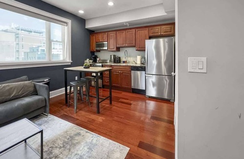 Old City Apartment | Cozy Studio | Old City | 1Bed |Independence Hall