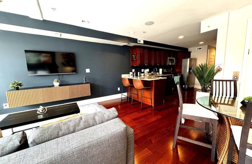 Old City Apartment | Cozy Studio | Old City | 2Bed |Independence Hall