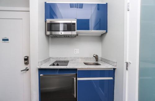 Back Bay Apartment | Cozy Studio on Newbury Street, #1