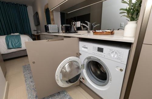 Greater Johannesburg Metropolitan Area Apartment | Cozy Studio One Rosebank