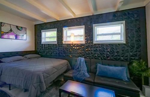 Middle River Terrace Apartment | Cozy Studio - Private Patio, Grill & Firepit