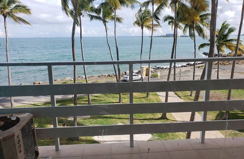 Cabezas Apartment | Cozy Studio right in front of water minutes away from the beach.
