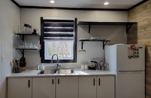 Vernon River Apartment | Cozy Studio Suite, close to golf & Conferdation trail