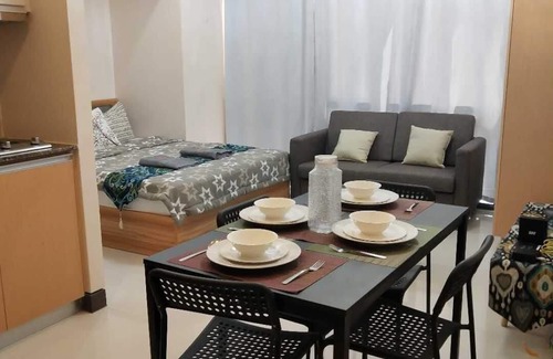 Pinagsama Condo | Cozy studio unit @ Viceroy Condo, Mckinley Taguig