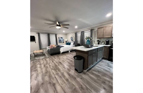 Creedmoor Apartment | Cozy studio