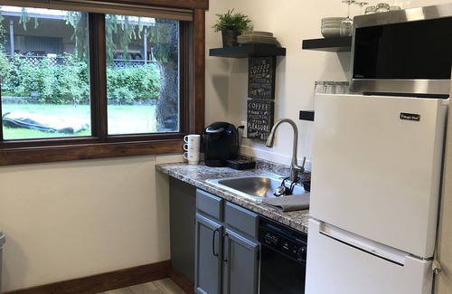 Sandpoint Apartment | Cozy Studio
