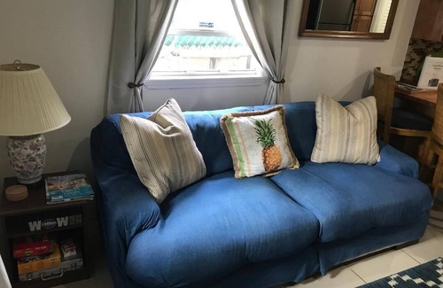 Coral Shores Apartment | Cozy studio w/pool and jacuzzi close to beach!