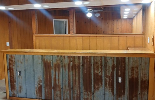 Mayo Apartment | Cozy studio with AC, fitness room, WiFi in charming Mayo
