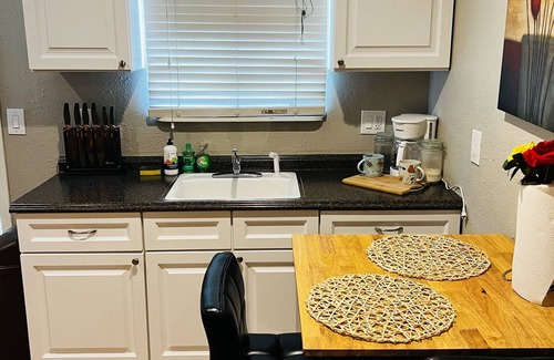 East San Gabriel Apartment | Cozy Studio with beautiful open private yard 5 minutes from Pasadena