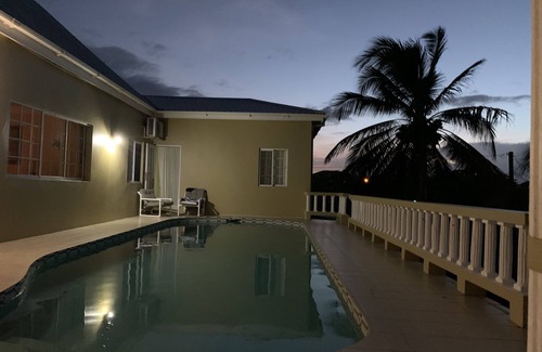 Morne Rouge Apartment | Cozy studio with pool and beach access