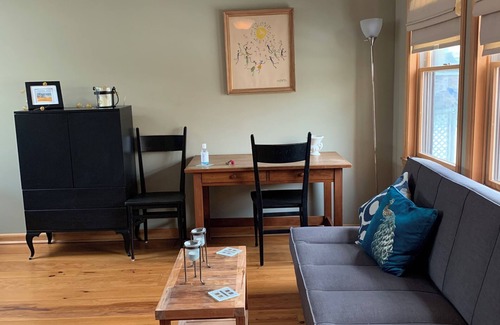 Southold Apartment | Cozy studio with WiFi and AC in welcoming Southold