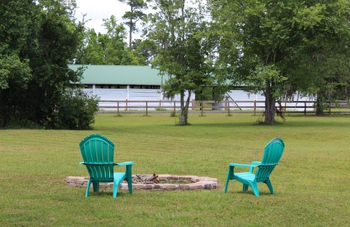 Elkton Cabin | Cozy & stylish cottage w/pool, St. Augustine