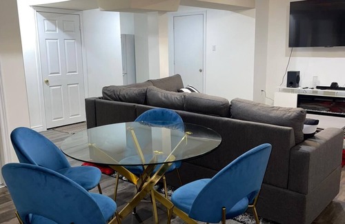 Brampton House | Cozy stylish two bedroom basement