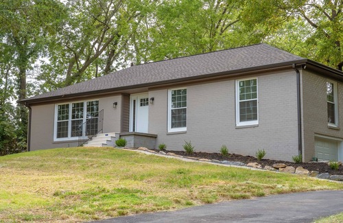 Gallatin House | Cozy Suburban Home Near Nashville