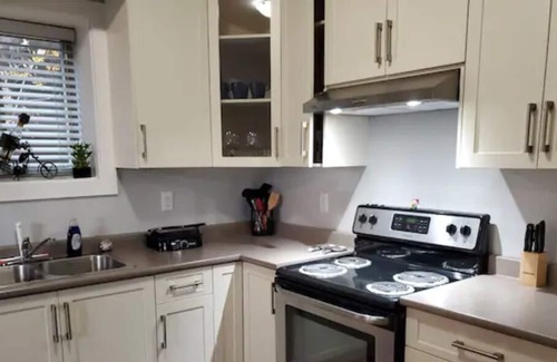 Burke Mountain House | Cozy Suite away from home in Beautiful Burke Mountain