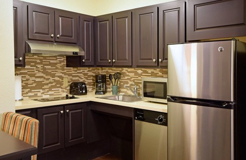 Beckett Ridge Condo | Cozy Suite | Daily Breakfast and Indoor Pool