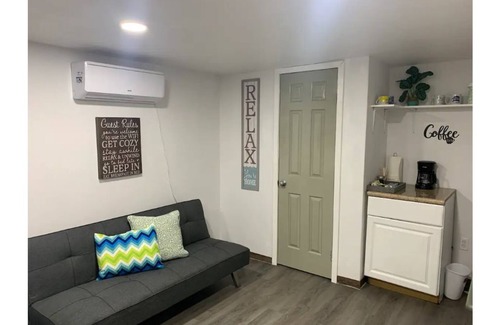 McAllen Apartment | Cozy Suite *Excellent location* FREE Wi-fi/Netflix