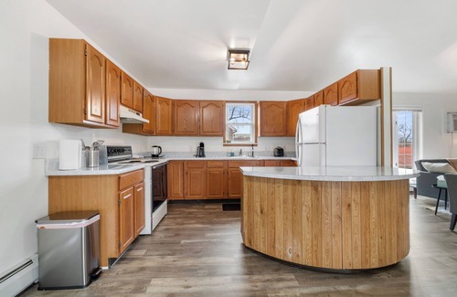 Springtown Apartment | Cozy Suite Near Downtown Bethlehem & Lehigh Univ.