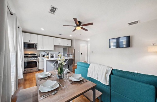 MacGregor Apartment | Cozy Suite near Med Center 2 min to museums