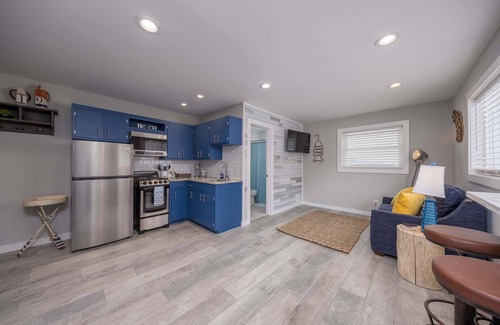 Bridgman Condo | Cozy Suite Near Weko Beach and Warren Dunes