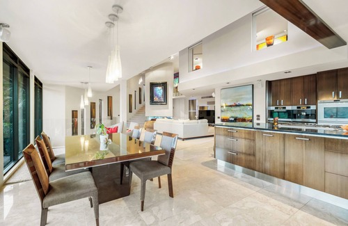 Ngaio Bay Cabin | Cozy Suite - Ocean View & Private Beach