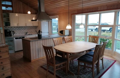 Diernæs House | Cozy summer house by the beach and forest.