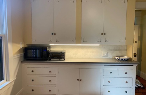 Sunnyside House | Cozy Sunnyside Flat in Historic Home