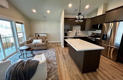 Anacortes House | Cozy Sunrise Oasis one mile from downtown restaurants & shops